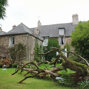 Le Clos Du Bed & Breakfast Quintin